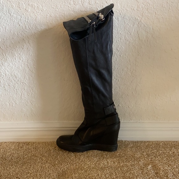 Double Zip Knee-High Boot, Black Giuseppe Zanotti - Picture 7 of 12
